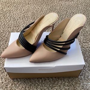 Jessica Simpson heels